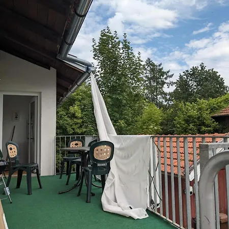 Maisonette Mit Kaminoefen Naehe Starnberger Und Muenchen * Münsing